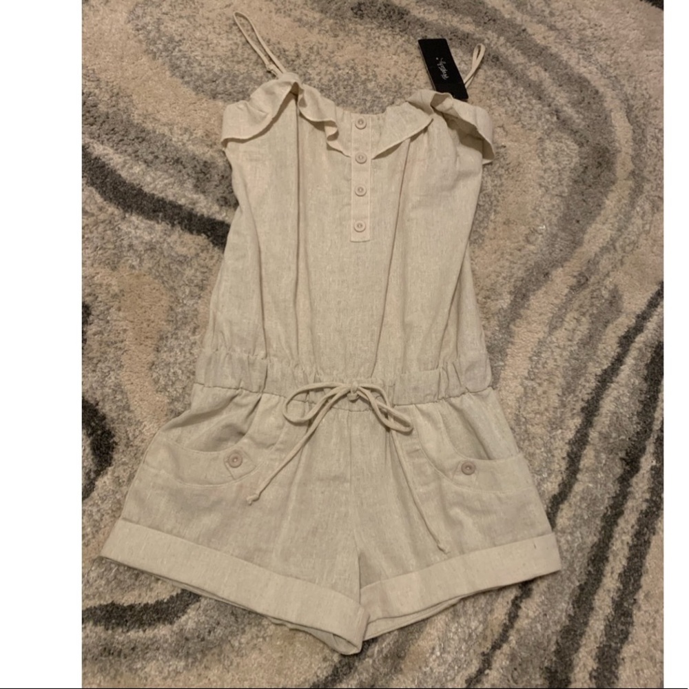 Beige linen romper NWT